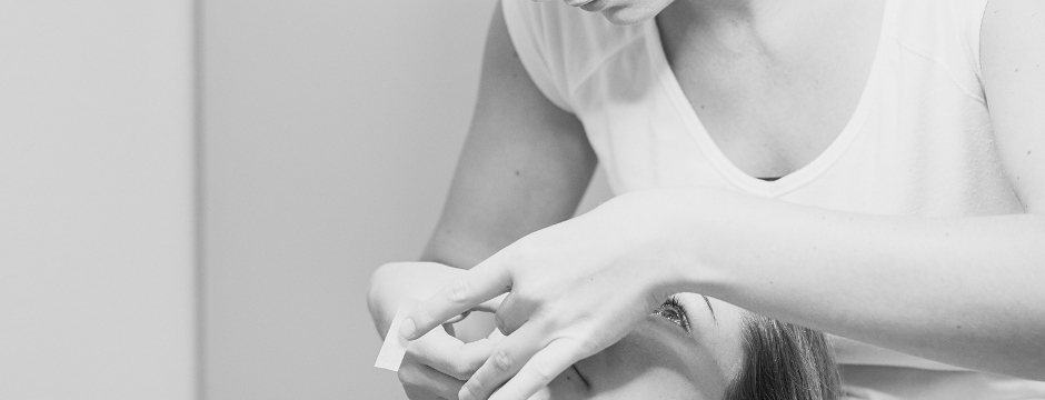 Bei der Arbeit im Salon Denise Hensel